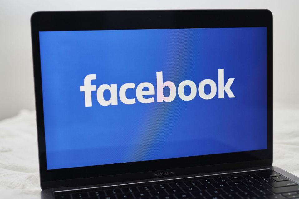 Facebook Should Be Broken, Demands Antitrust Lawsuits Against Facebook